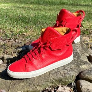 Buscemi Leather HighTop Sneakers Italy Gold Lock US 11.5